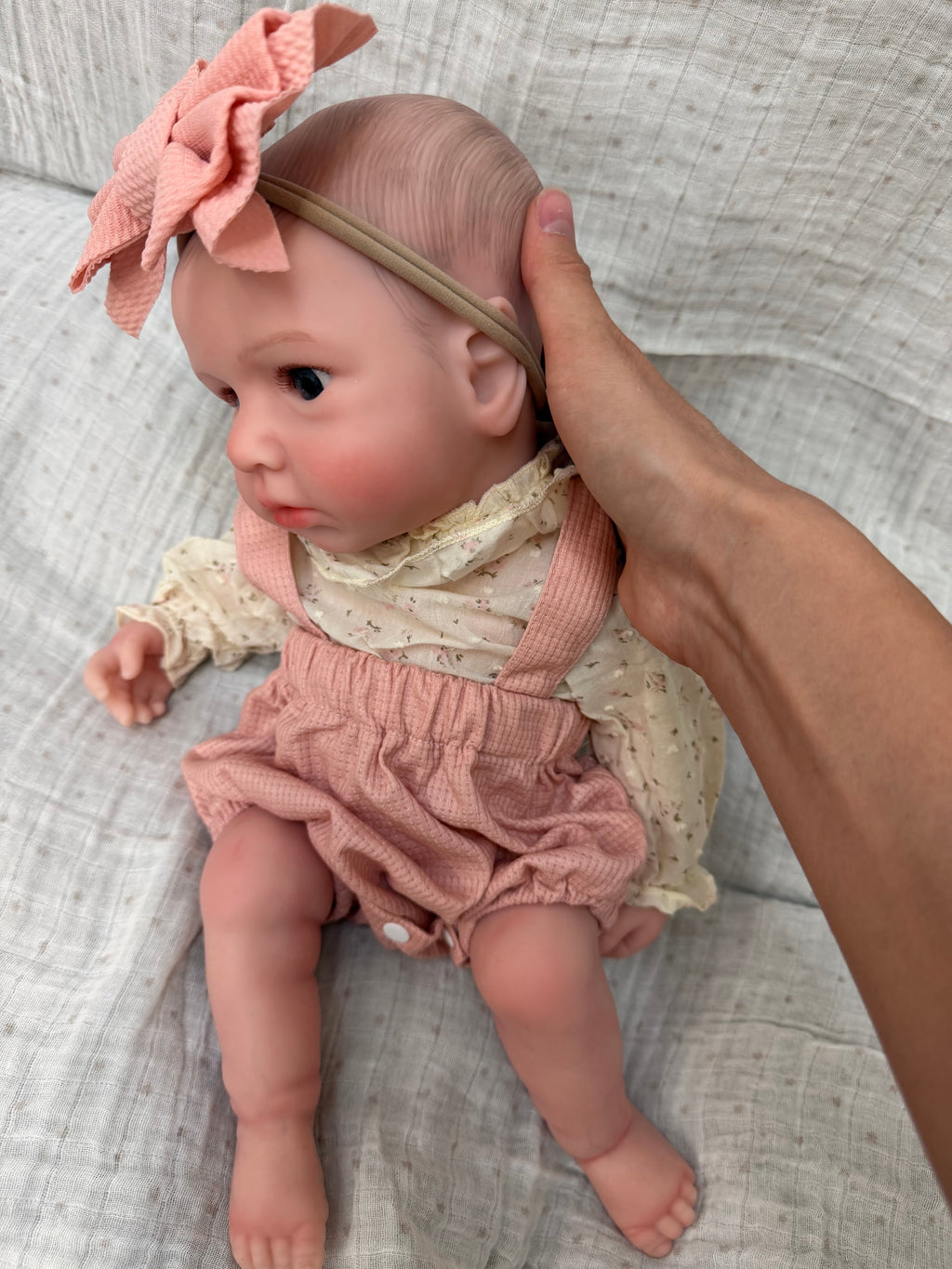 47cm Open-Eyed Full Body Silicone Reborn Baby Girl – ISABELLA | Dollsy