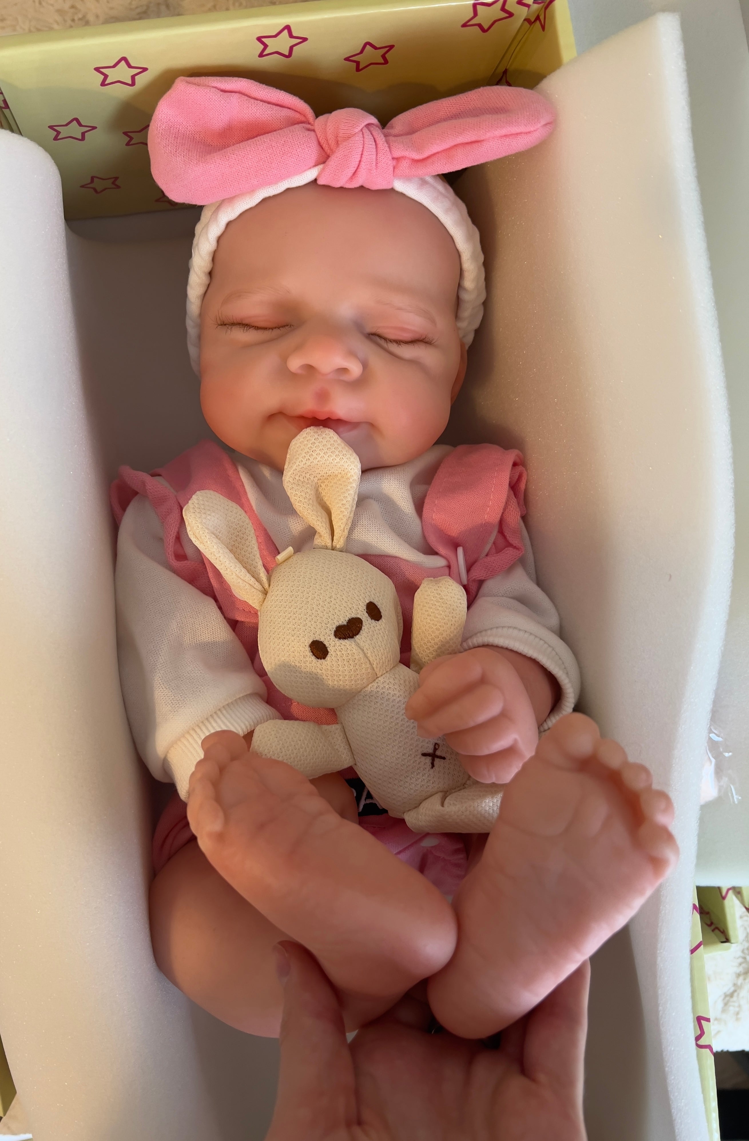 MIA - Realistic 100% Silicone Reborn Baby Doll 47cm, Squishy & Floppy