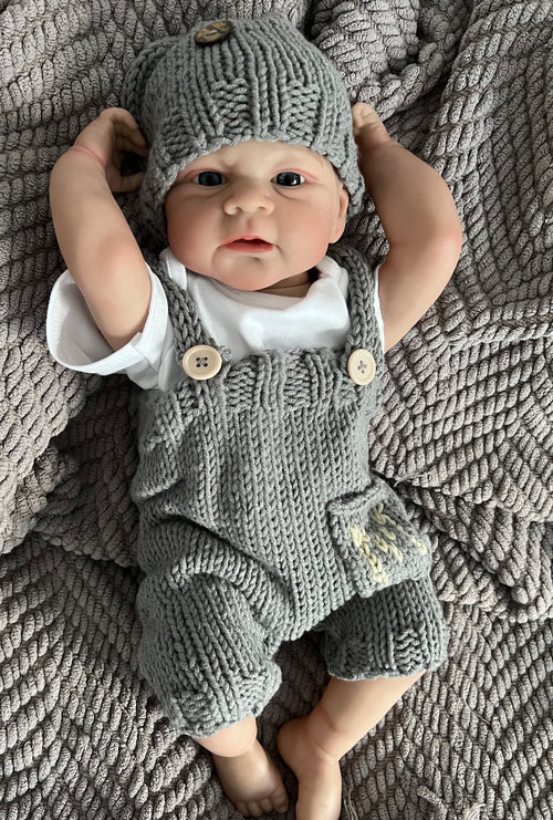 Realistic Full Vinyl Reborn Style Baby Boy – 47cm with Accessories