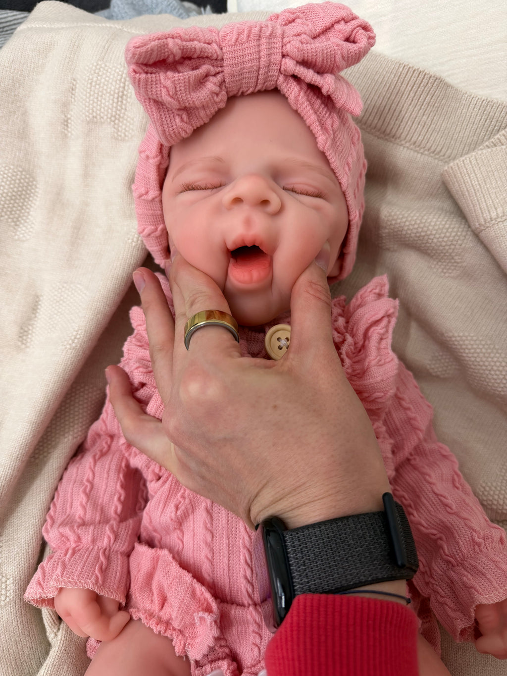 MIA - Realistic 100% Silicone Reborn Baby Doll 47cm, Squishy & Floppy