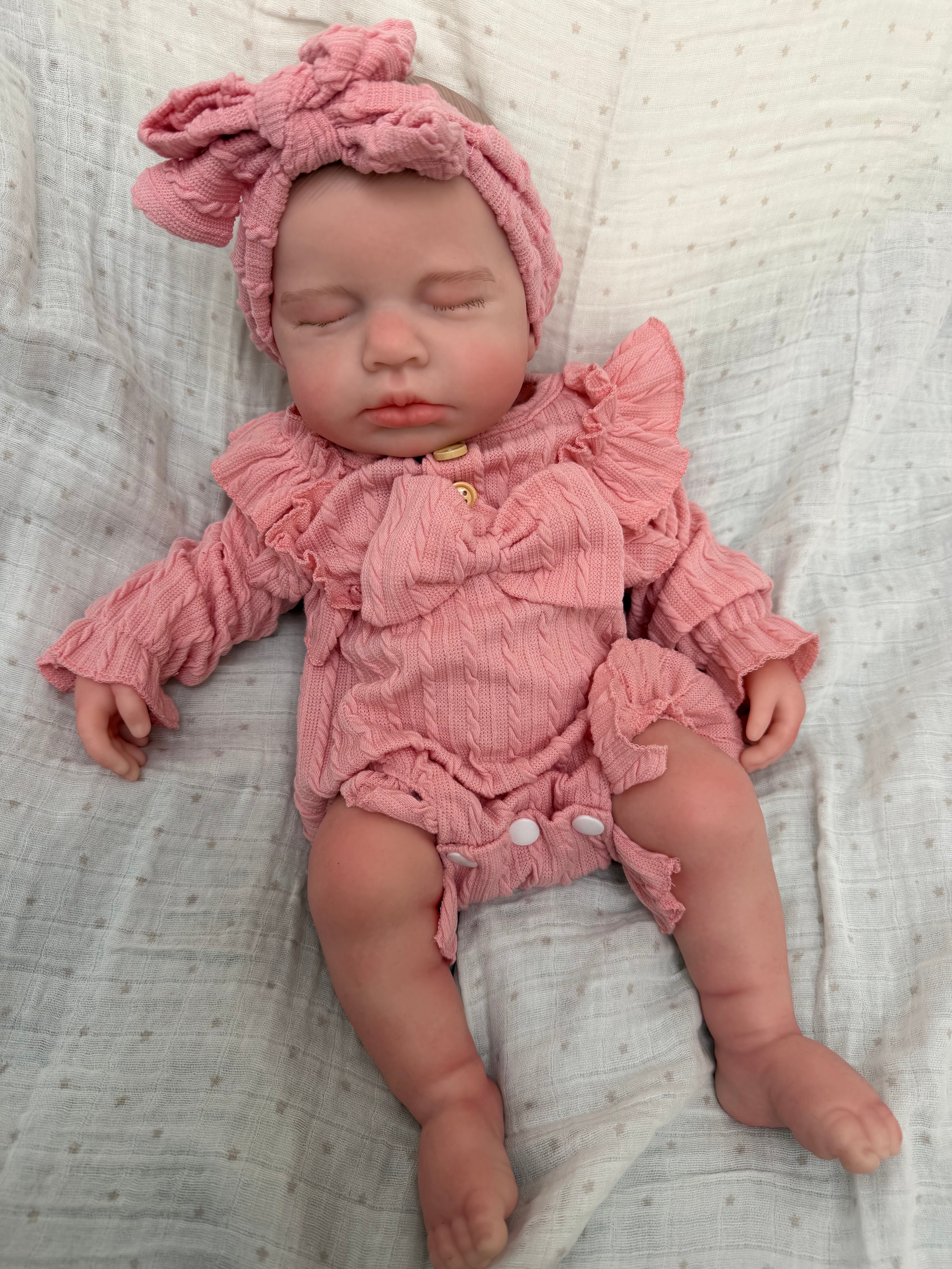 47cm Full Body Silicone Reborn Baby Girl with Painted Hair – Lucinda | Dollsy