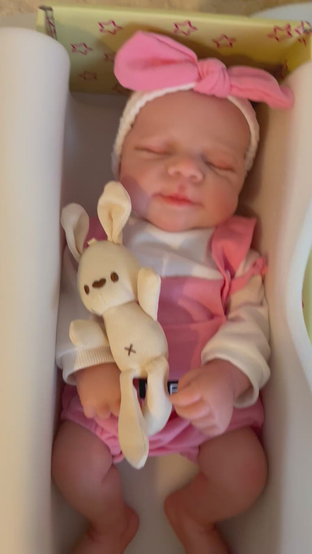 MIA - Realistic 100% Silicone Reborn Baby Doll 47cm, Squishy & Floppy